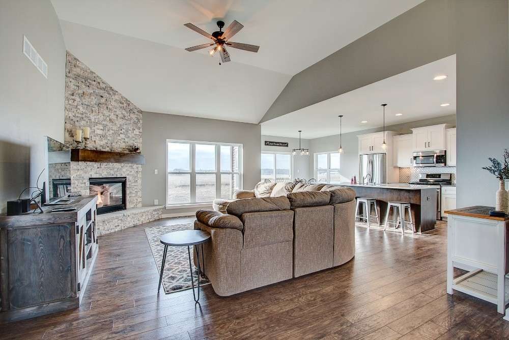 Great Room with Fireplace